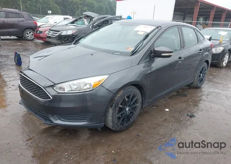 2016 Ford Focus Se z USA, uszkodzony, nr VIN 1FADP3F29GL354900